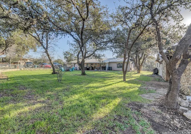 Photo 4 of Sale Pending at 769 Lime Rock, Canyon Lake, TX 78133 | MLS# 1917650 | Listing updated on 2026-04-08