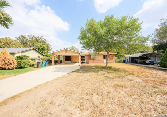 Photo 1 of Single family home for sale at 706 Timilo, San Antonio, TX 78219 | MLS# 1917671 | Listing updated on 2026-04-04