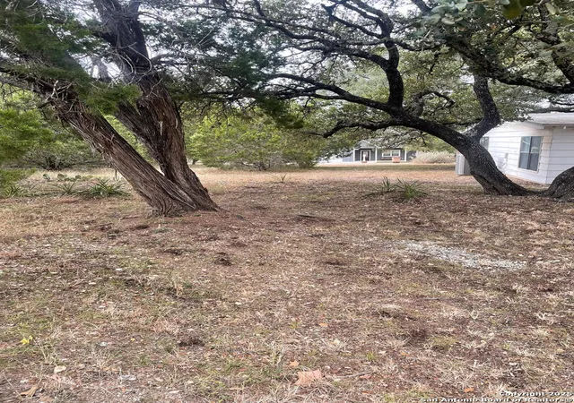 Photo 3 of Land for sale at 691 Canyon Circle, Canyon Lake, TX 78133 | MLS# 1917675 | Listing updated on 2025-11-06