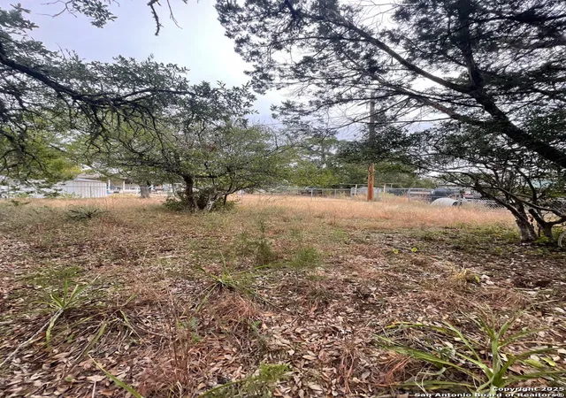 Photo 2 of Land for sale at 681 Canyon Circle, Canyon Lake, TX 78133 | MLS# 1917682 | Listing updated on 2025-11-06