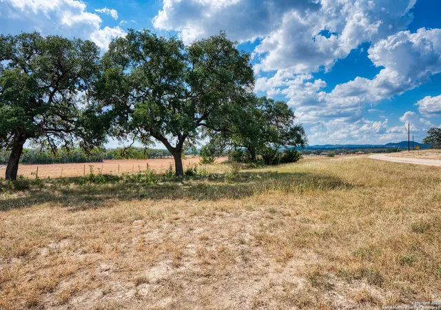 2nd image of 261 Watering Hole Trail, Bandera, TX 78003 | MLS# 1917729