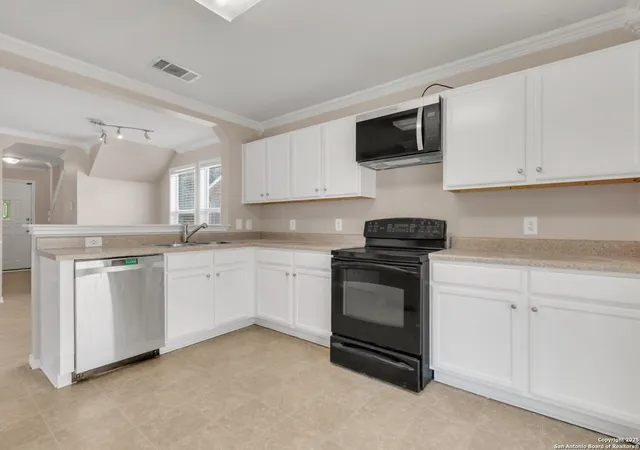 Photo 3 of Single family home for sale at 5644 Brougham Way, Austin, TX 78754 | MLS# 1917735 | Listing updated on 2026-04-29