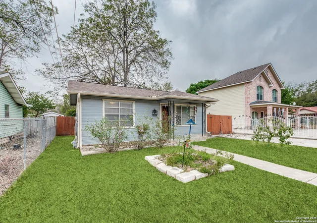 Photo 2 of Single family home for sale at 310 Chipinque, San Antonio, TX 78237 | MLS# 1917742 | Listing updated on 2026-08-12