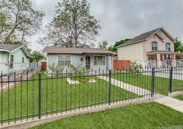 Photo 3 of Single family home for sale at 310 Chipinque, San Antonio, TX 78237 | MLS# 1917742 | Listing updated on 2026-08-12