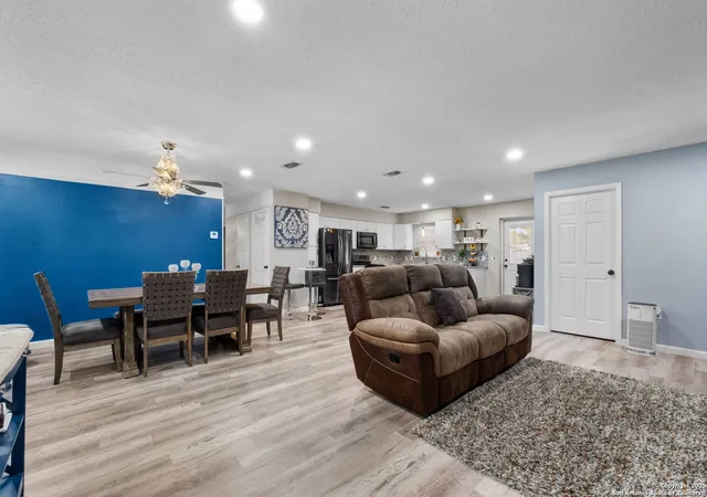 4th image of 7306 Westshire Dr, San Antonio, TX 78227 | MLS# 1917806