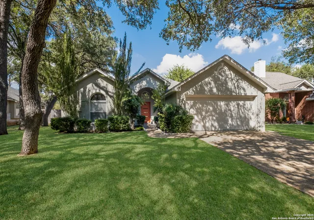Photo 2 of Single family home for sale at 5 Carah, San Antonio, TX 78216 | MLS# 1917823 | Listing updated on 2026-03-27