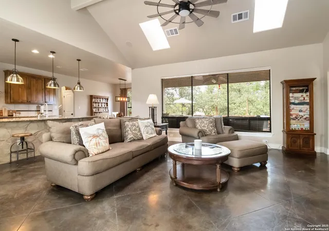 Photo 4 of Single family home for sale at 1787 Mountain Spgs, Canyon Lake, TX 78133 | MLS# 1917881 | Listing updated on 2026-01-08