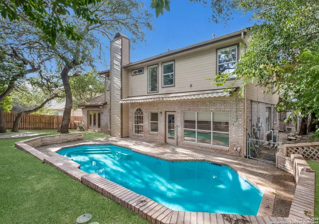 Photo 2 of Single family home for sale at 522 Chardonnet Dr, San Antonio, TX 78232 | MLS# 1917882 | Listing updated on 2025-12-27