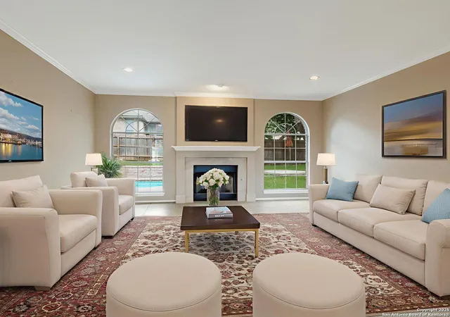 Photo 3 of Single family home for sale at 522 Chardonnet Dr, San Antonio, TX 78232 | MLS# 1917882 | Listing updated on 2025-12-27