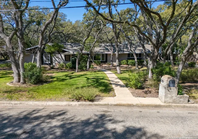 Photo 1 of Sale Pending at 139 Canyon Crk, San Antonio, TX 78232 | MLS# 1917891 | Listing updated on 2026-03-19