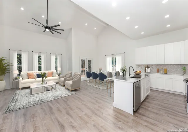 Photo 3 of Single family home for sale at 664 Rolling Hills, Canyon Lake, TX 78133 | MLS# 1917897 | Listing updated on 2026-02-10