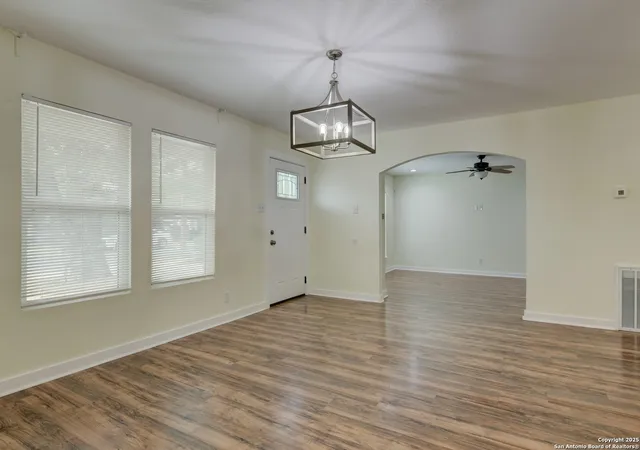 Photo 2 of Sale Pending at 422 Surrels, San Antonio, TX 78228 | MLS# 1917971 | Listing updated on 2026-02-20