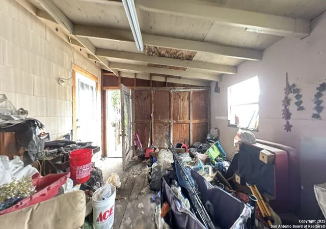 Photo 3 of Single family home for sale at 518 Park Grove, San Antonio, TX 78227 | MLS# 1917975 | Listing updated on 2025-11-04