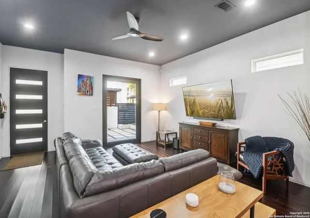 5th image of 128 Clay St, San Antonio, TX 78204 | MLS# 1917993