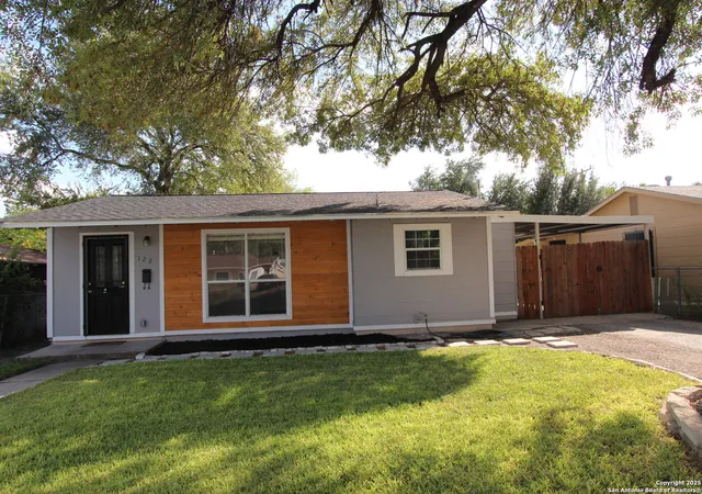 Photo 2 of Sale Pending at 122 Bangor, San Antonio, TX 78228 | MLS# 1917995 | Listing updated on 2025-11-25