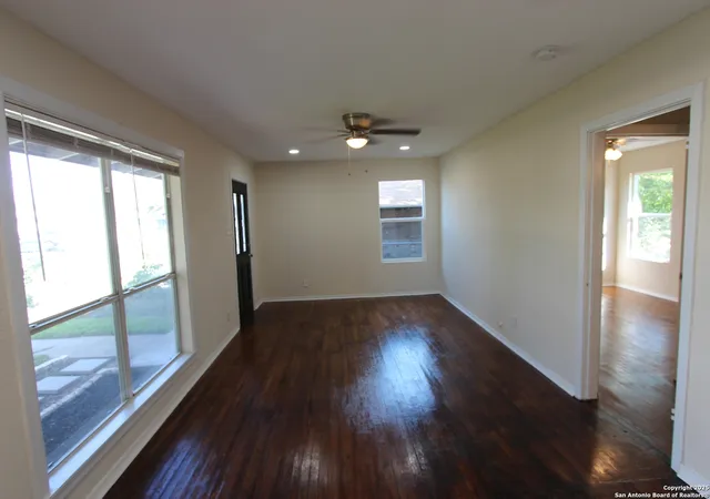 Photo 4 of Sale Pending at 122 Bangor, San Antonio, TX 78228 | MLS# 1917995 | Listing updated on 2025-11-25