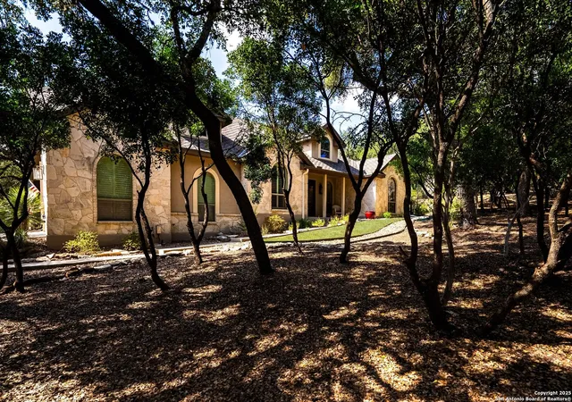 Photo 3 of Sale Pending at 15921 Reyes Rdg, Helotes, TX 78023 | MLS# 1917998 | Listing updated on 2026-02-09