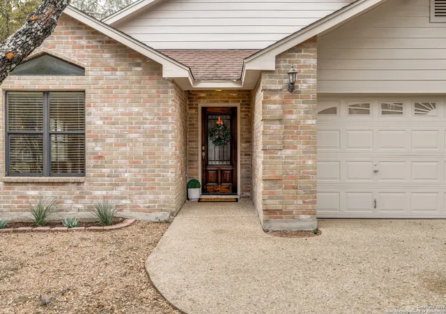 Photo 3 of Sale Pending at 17007 Springhill, San Antonio, TX 78232 | MLS# 1918044 | Listing updated on 2025-11-21