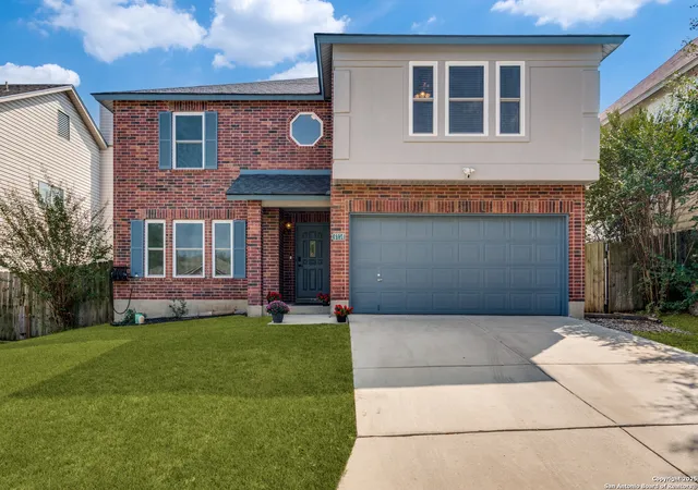 Photo 2 of Sale Pending at 6230 Higbee, San Antonio, TX 78247 | MLS# 1918045 | Listing updated on 2025-11-09