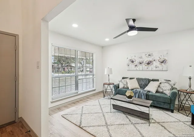 Photo 3 of Sale Pending at 10511 Merritime Ct, San Antonio, TX 78217 | MLS# 1918097 | Listing updated on 2025-11-11