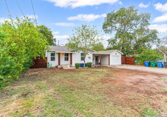 Photo 3 of Single family home for sale at 4442 Lord, San Antonio, TX 78220 | MLS# 1918152 | Listing updated on 2026-04-05