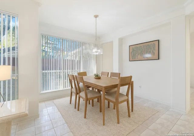 Photo 4 of Sale Pending at 2435 Mill Crk, San Antonio, TX 78231 | MLS# 1918165 | Listing updated on 2025-12-05