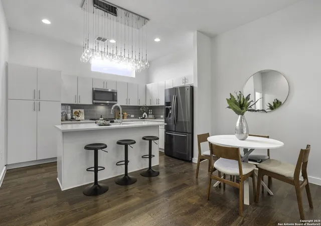 Photo 3 of Single family home for sale at 811 E Elmira #2, San Antonio, TX 78212 | MLS# 1918234 | Listing updated on 2025-11-05