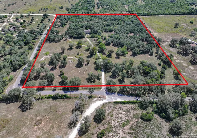 1st image of 2818 Wofford, Beeville, TX 78102 | MLS# 1918241