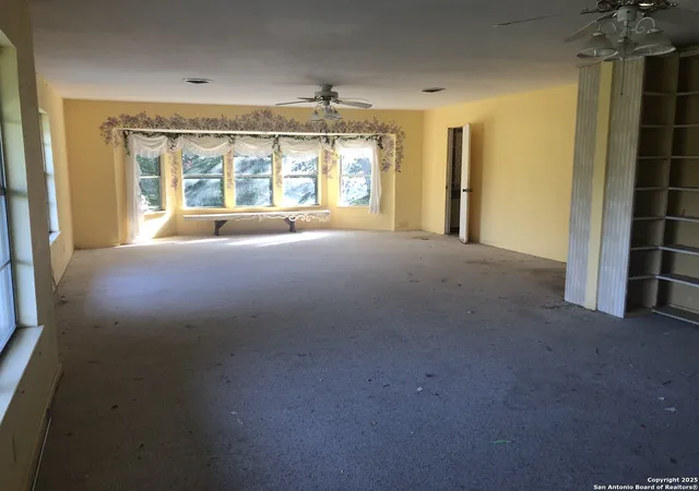 4th image of 2818 Wofford, Beeville, TX 78102 | MLS# 1918241