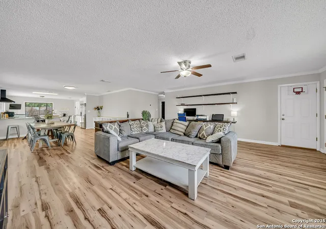 Photo 3 of Single family home for sale at 4566 Sherwood Way, San Antonio, TX 78217 | MLS# 1918242 | Listing updated on 2025-11-19