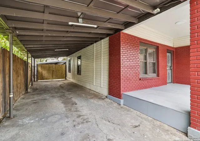 Photo 3 of Single family home for sale at 622 Denver, San Antonio, TX 78210 | MLS# 1918256 | Listing updated on 2026-03-12