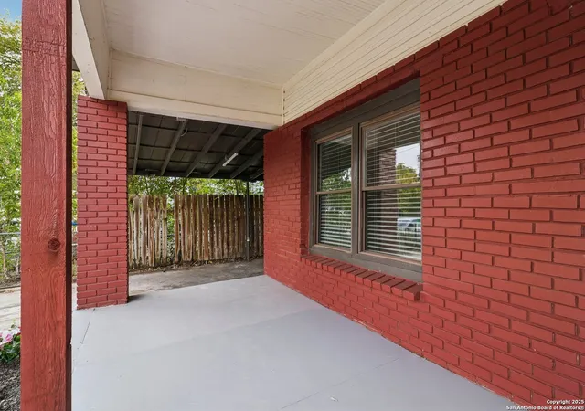 Photo 4 of Single family home for sale at 622 Denver, San Antonio, TX 78210 | MLS# 1918256 | Listing updated on 2026-03-12