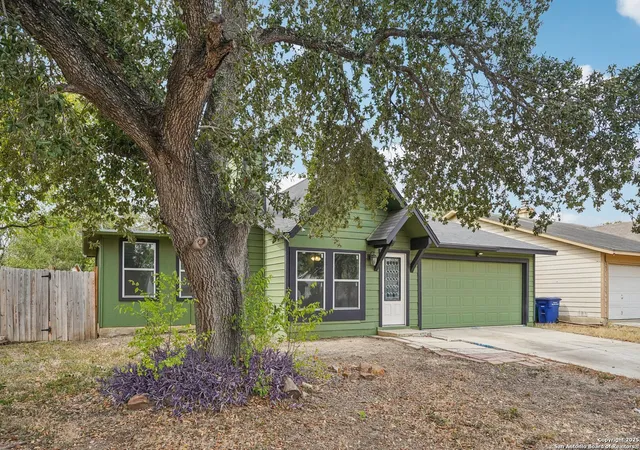 Photo 3 of Sale Pending at 8819 Catalina Bay, San Antonio, TX 78242 | MLS# 1918310 | Listing updated on 2025-12-11