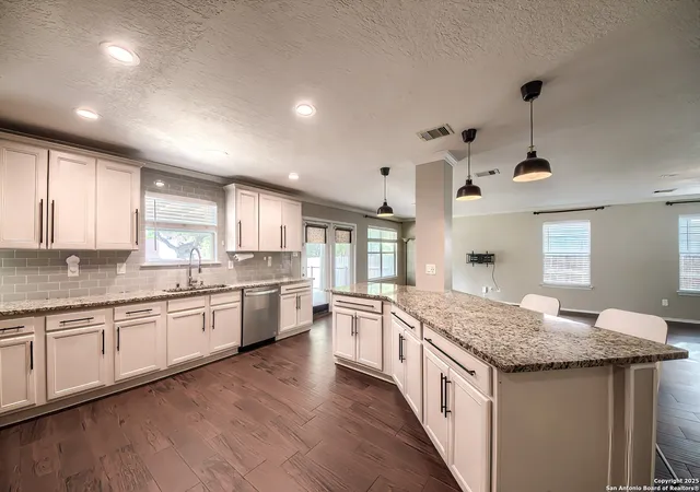 Photo 2 of Sale Pending at 16739 Basin Oak, San Antonio, TX 78247 | MLS# 1918322 | Listing updated on 2026-01-04