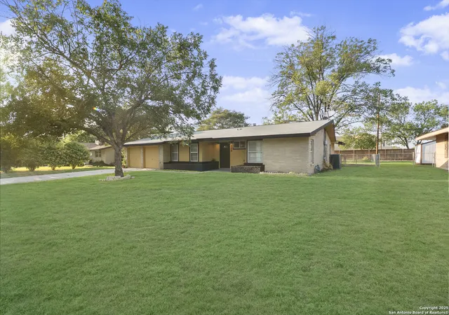 4th image of 209 Windcrest, Windcrest, TX 78239 | MLS# 1918354
