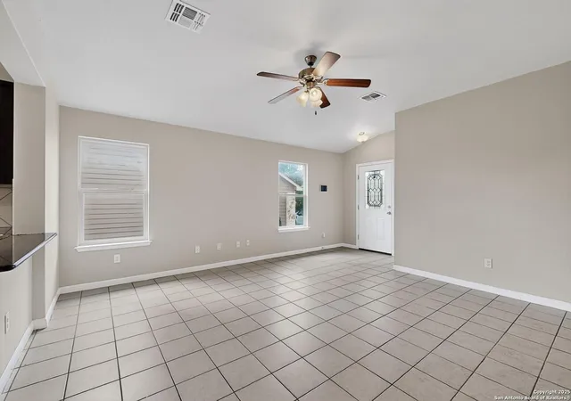 Photo 3 of Sale Pending at 2509 Lonesome Crk, New Braunfels, TX 78130 | MLS# 1918392 | Listing updated on 2025-12-30