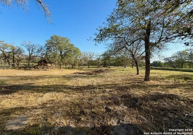Photo 4 of Land for sale at 201 Mariposa, Floresville, TX 78114 | MLS# 1918408 | Listing updated on 2026-02-05
