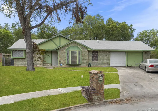 Photo 1 of Sale Pending at 4906 Frostwood, San Antonio, TX 78220 | MLS# 1918504 | Listing updated on 2025-11-13
