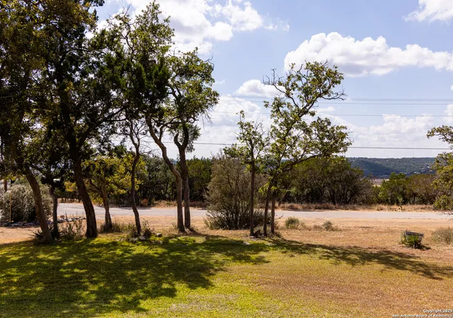 Photo 3 of Sale Pending at 170 Longhorn, Kerrville, TX 78028 | MLS# 1918518 | Listing updated on 2025-12-08
