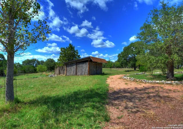 Photo 3 of Single family home for sale at 142 (b) Four Bears Trail, Kerrville, TX 78028 | MLS# 1918524 | Listing updated on 2025-11-07