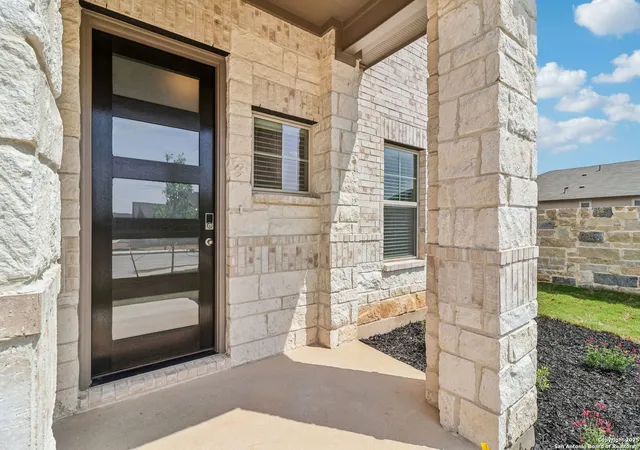 Photo 3 of Sale Pending at 18107 Ansley Path, San Antonio, TX 78247 | MLS# 1918531 | Listing updated on 2025-12-02