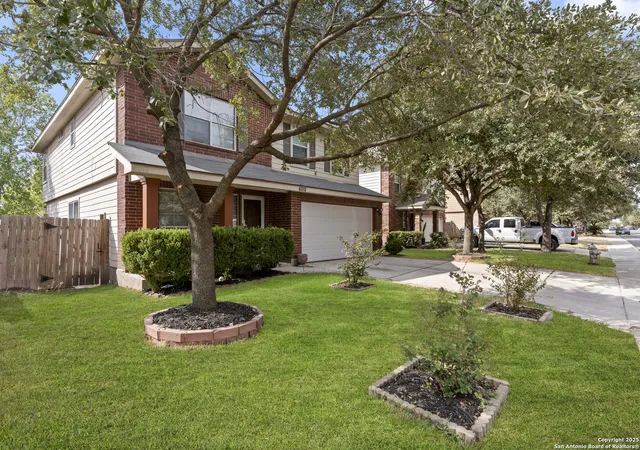 Photo 1 of Sale Pending at 6918 N Cutting Crk, San Antonio, TX 78244 | MLS# 1918621 | Listing updated on 2026-02-05