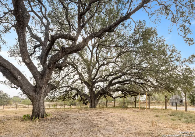 Photo 3 of Single family home for sale at 198 Pr 7730, Devine, TX 78016 | MLS# 1918634 | Listing updated on 2026-01-18