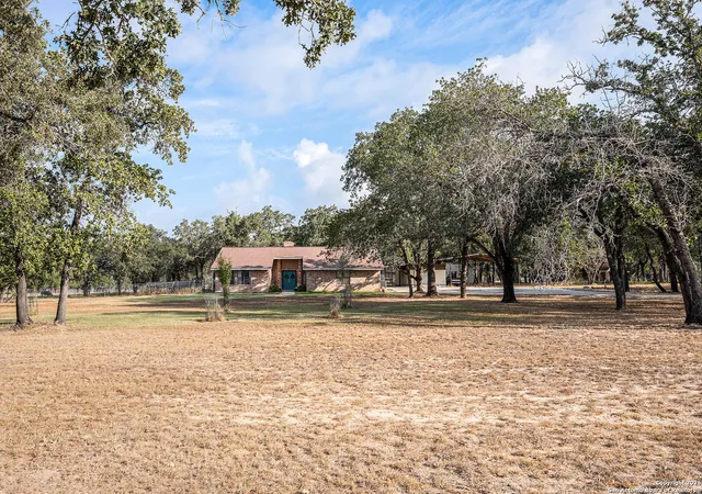 Photo 3 of Sale Pending at 1860 Deer Trl, Floresville, TX 78114 | MLS# 1918637 | Listing updated on 2025-12-04