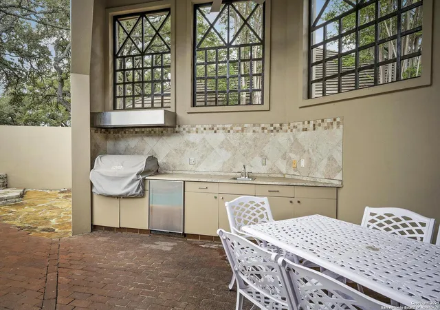 Photo 3 of Sale Pending at 212 La Rue Ann, San Antonio, TX 78213 | MLS# 1918660 | Listing updated on 2025-11-10