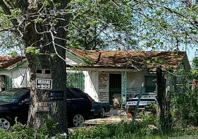 3rd image of 1231 State Hwy 132, Devine, TX 78016 | MLS# 1918689