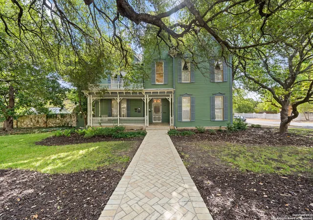 3rd image of 833 Belvin, San Marcos, TX 78666 | MLS# 1918727