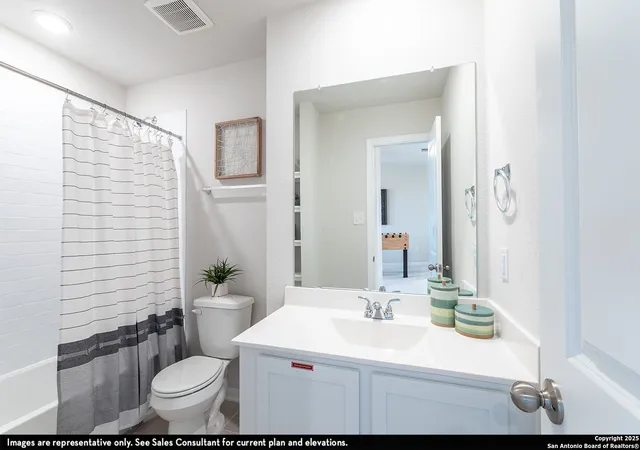 Photo 4 of Sale Pending at 7012 Sycamore Holw, San Antonio, TX 78252 | MLS# 1918806 | Listing updated on 2026-03-25