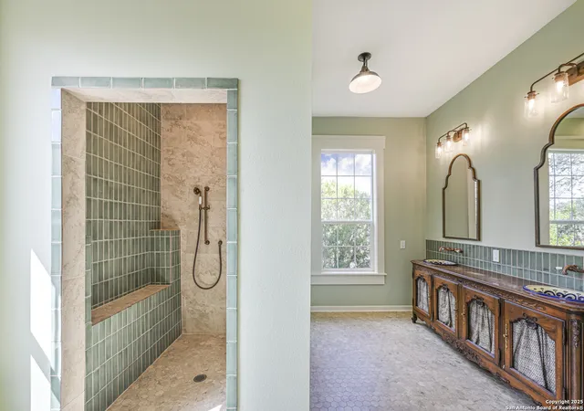 Photo 2 of Sale Pending at 1002 E Gonzales, Yoakum, TX 77995 | MLS# 1918834 | Listing updated on 2026-09-02