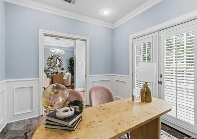 Photo 4 of Sale Pending at 19111 Nature Oaks, San Antonio, TX 78258 | MLS# 1918876 | Listing updated on 2026-09-17